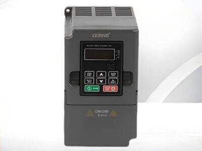 Cur Necessarius Est Tibi Regulator Tensionis AC